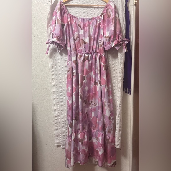 Floral Off-Shoulder Pink Dress - Picture 2 of 15